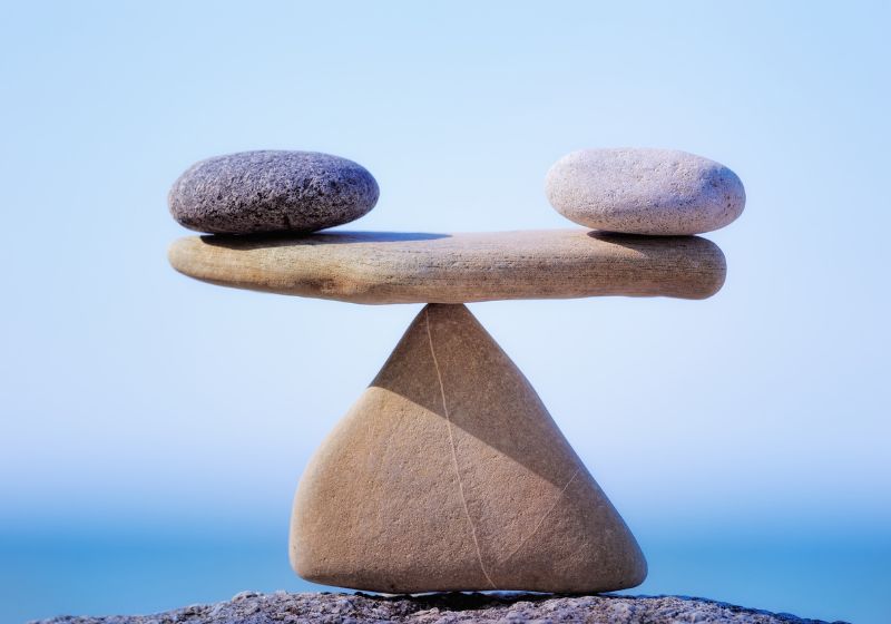 balancierende steine